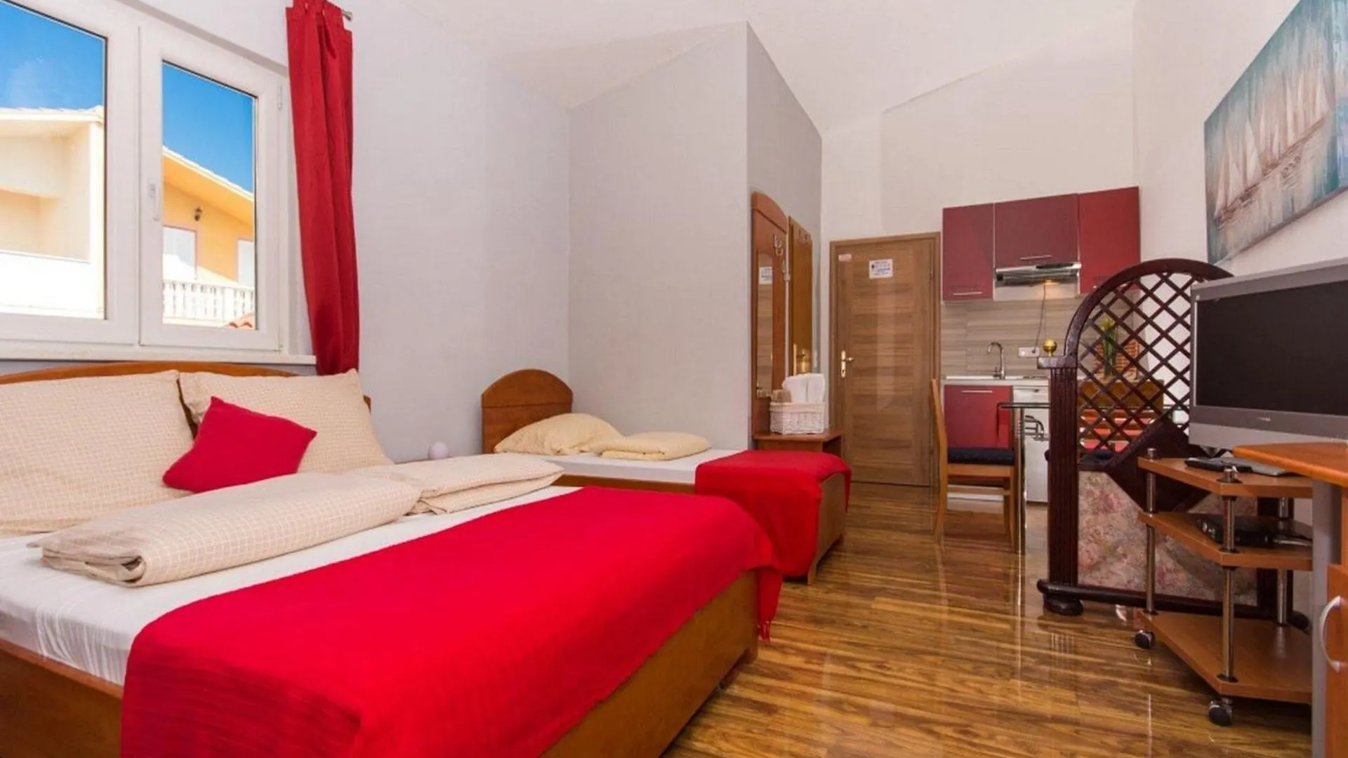 Villa Stil - Studio Apartment With Balcony And Sea View 201 Trogir Croatia